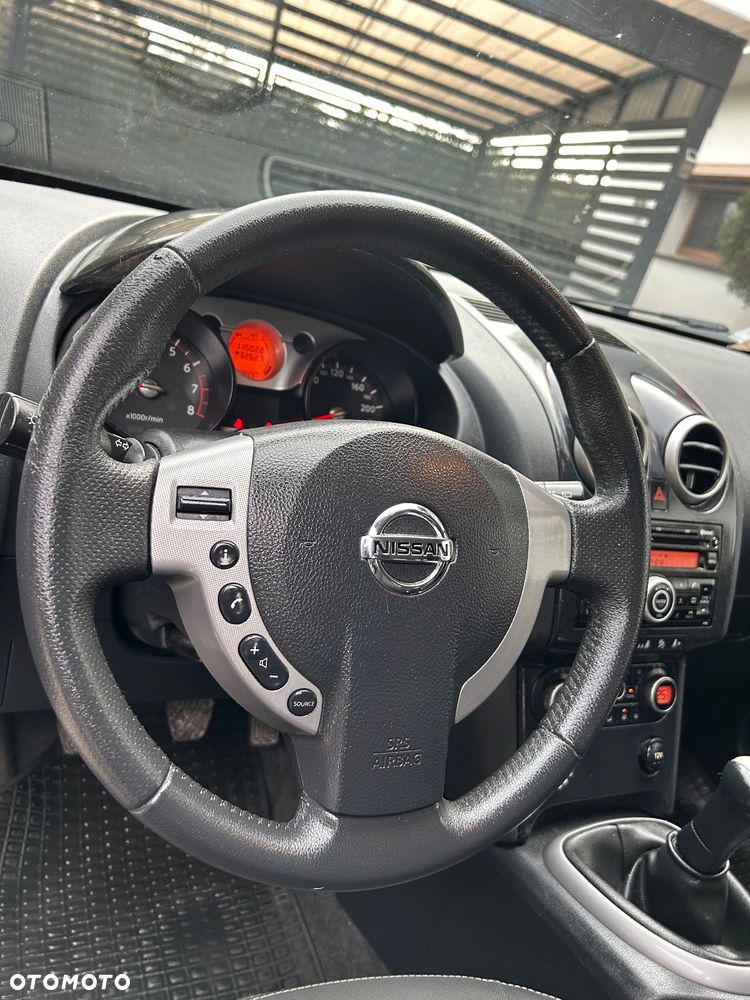 Nissan Qashqai 1.6 Acenta - 19
