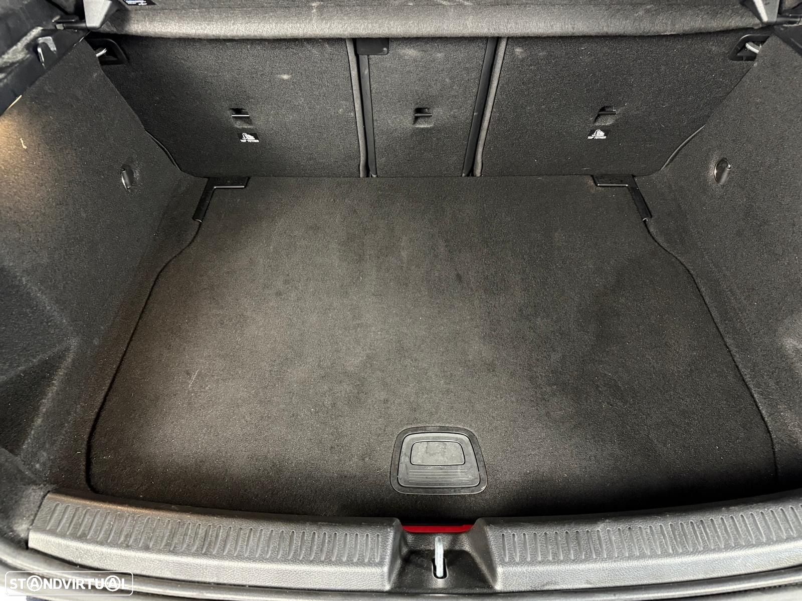 Mercedes-Benz A 200 Standard - 19
