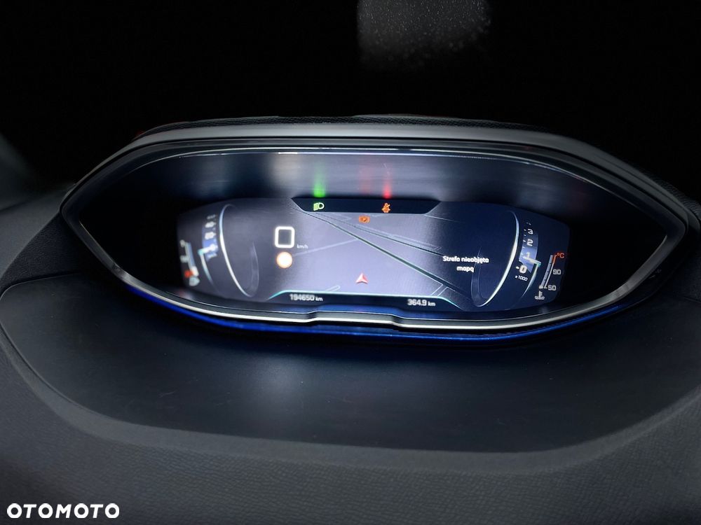 Peugeot 5008 2.0 BlueHDI Allure S&S - 36