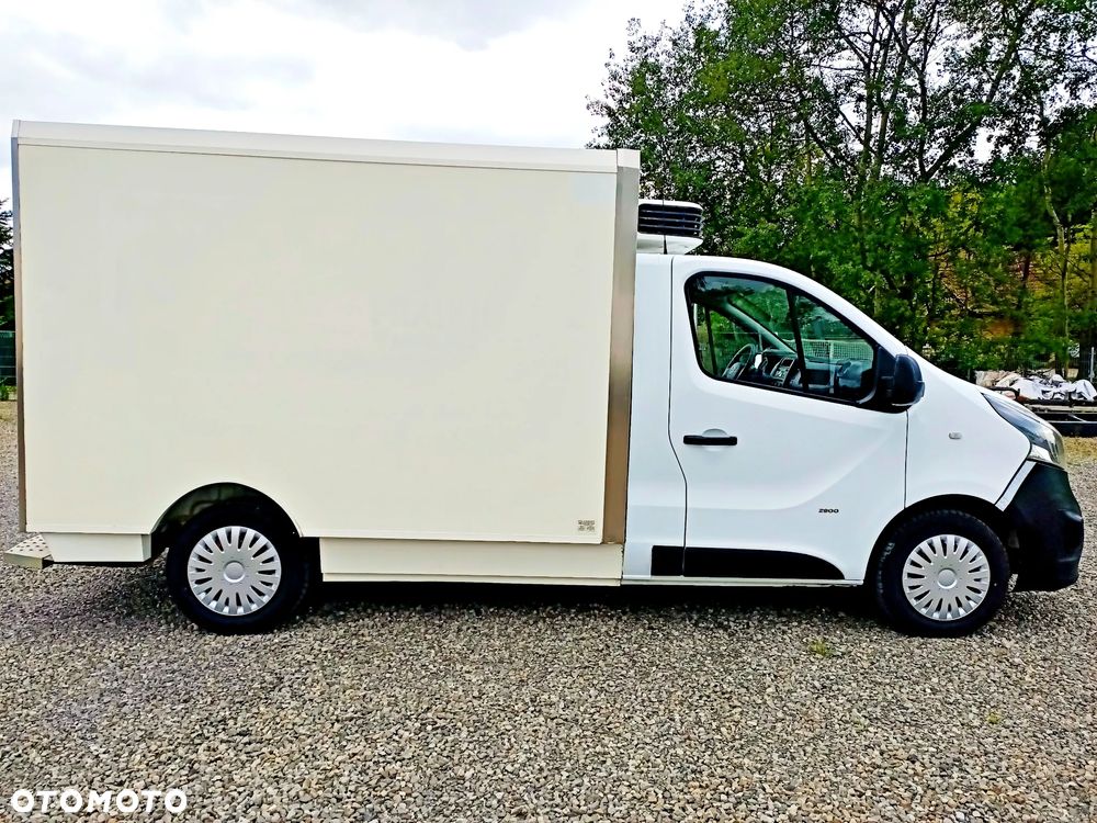 Opel Vivaro Chłodnia 125KM 2 zasilania chłodni - 4