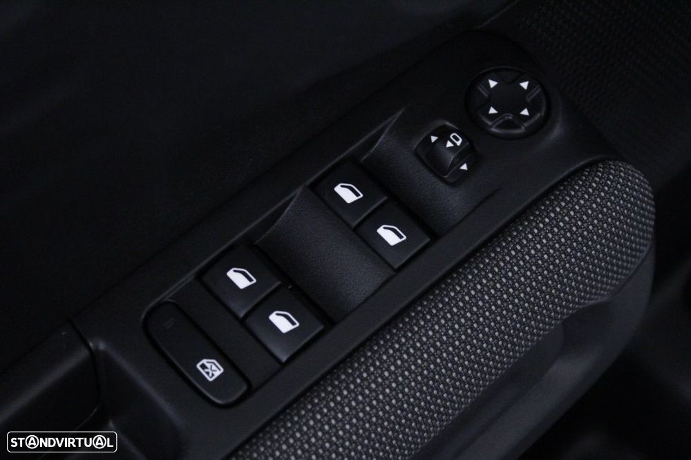 Citroën C3 Aircross 1.2 PureTech Plus - 21