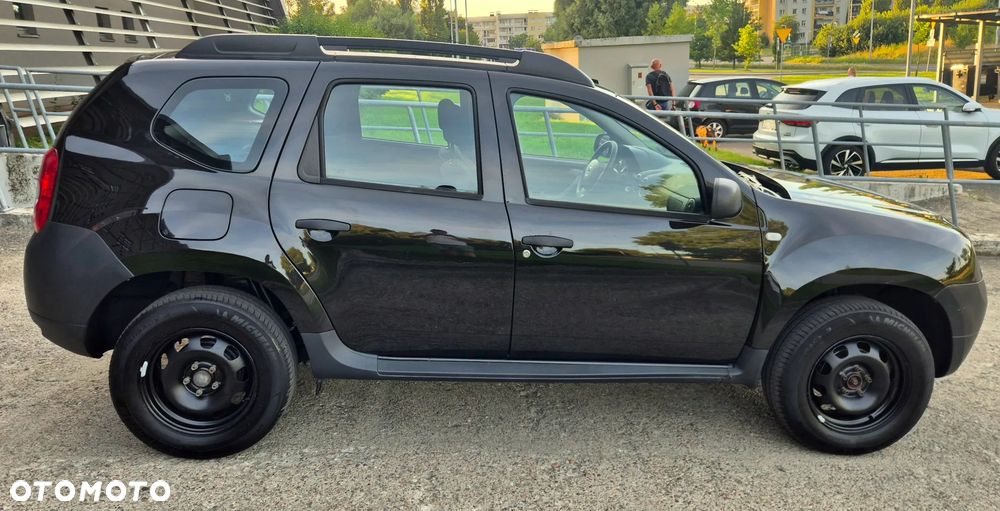 Dacia Duster 1.6 16V 4x2 Laureate - 8