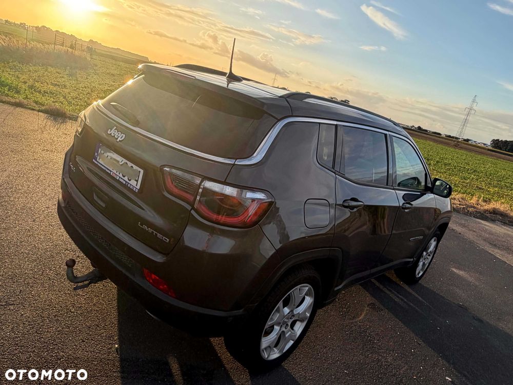 Jeep Compass - 2