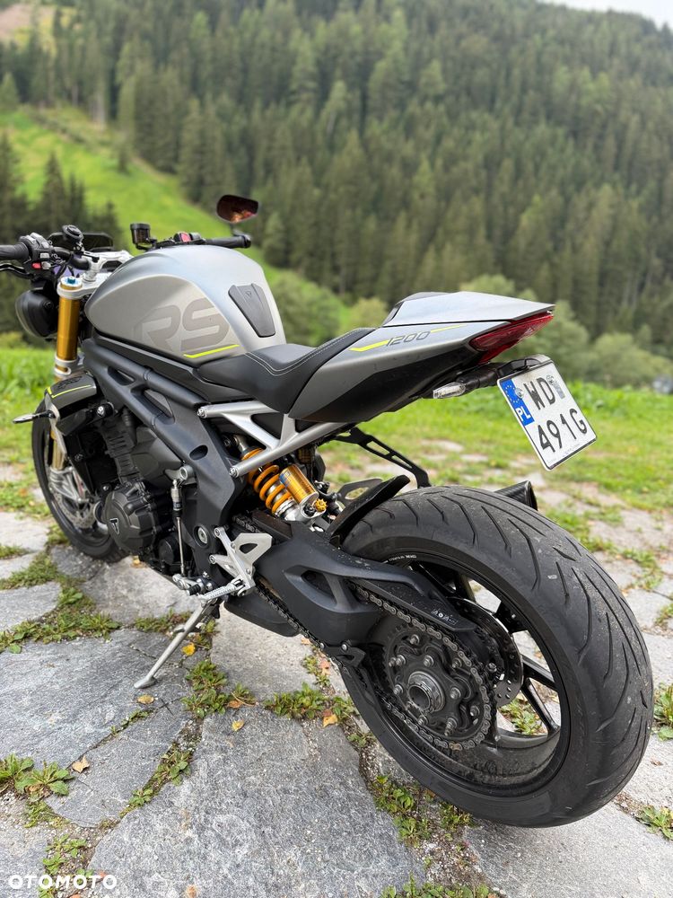 Triumph Speed Triple - 10