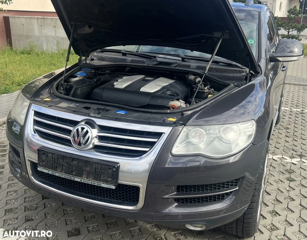 Volkswagen Touareg - 8