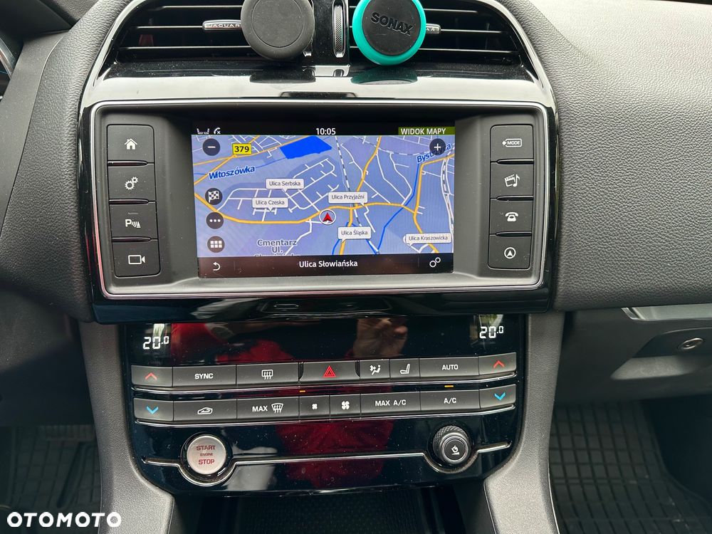 Jaguar F-Pace 2.0 i4D AWD Prestige - 34