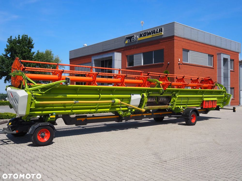 Claas Lexion 770TT + V1230 - 12