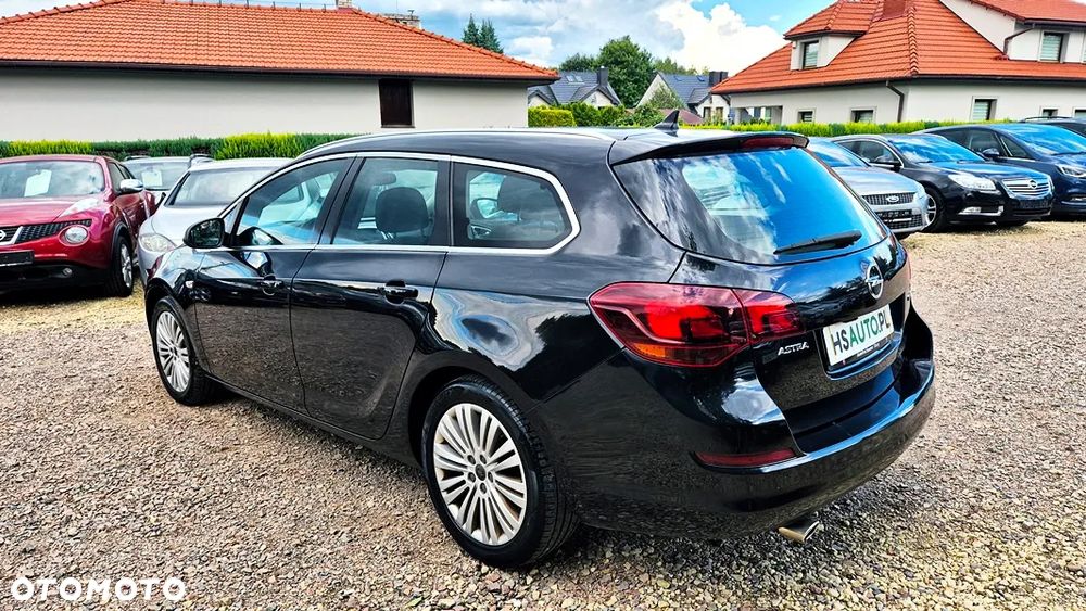 Opel Astra 1.4 T Cosmo - 19
