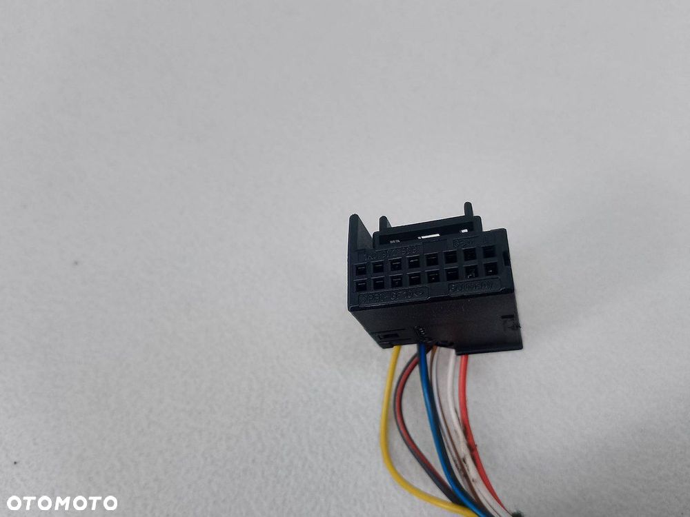 LUSTERKO PRAWE SKODA OCTAVIA III LF5W - 2