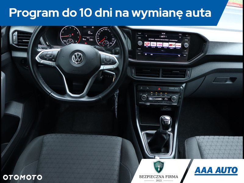 Volkswagen T-Cross - 8