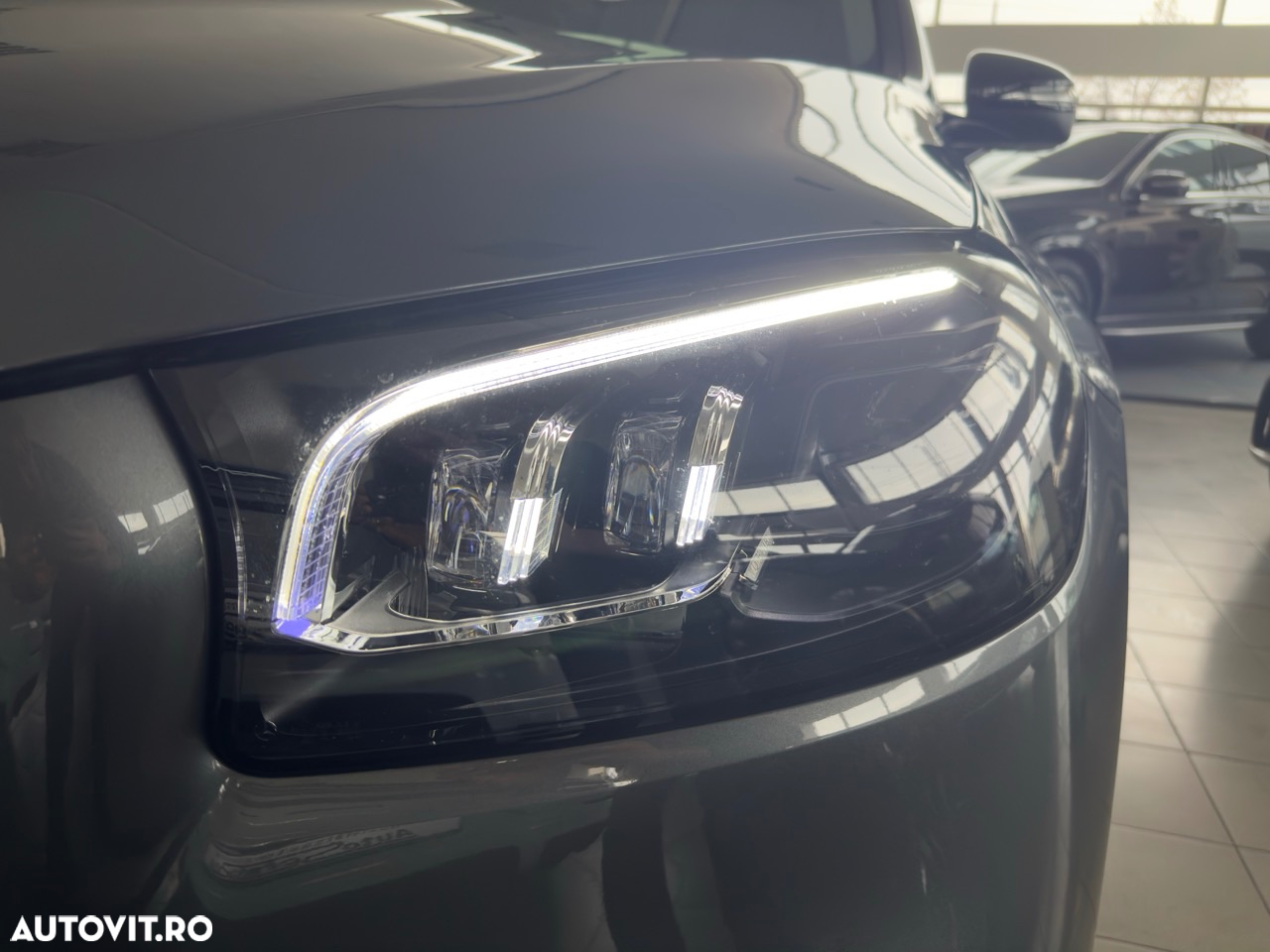 Mercedes-Benz GLS 350 d 4Matic 9G-TRONIC AMG Line Advanced Plus - 24