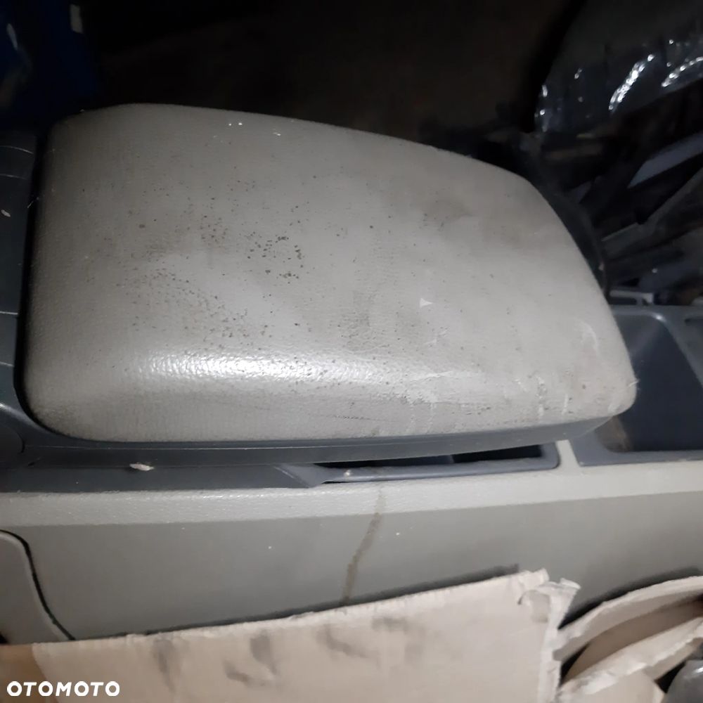 Podłokietnik Skóra Volvo S60 V70 00-04 - 3