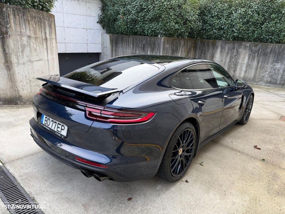 Porsche Panamera 4 E-Hybrid Platinum Edition - 7