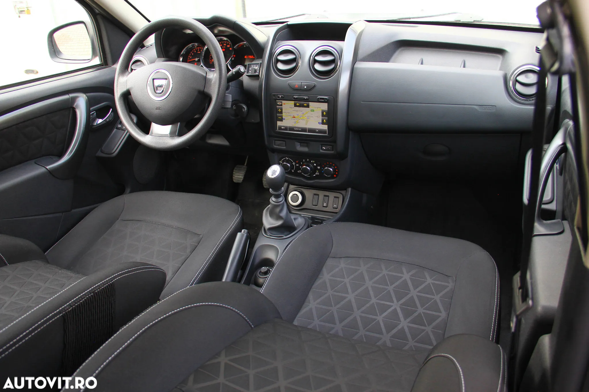 Dacia Duster 1.5 dCi 4x4 Laureate - 5