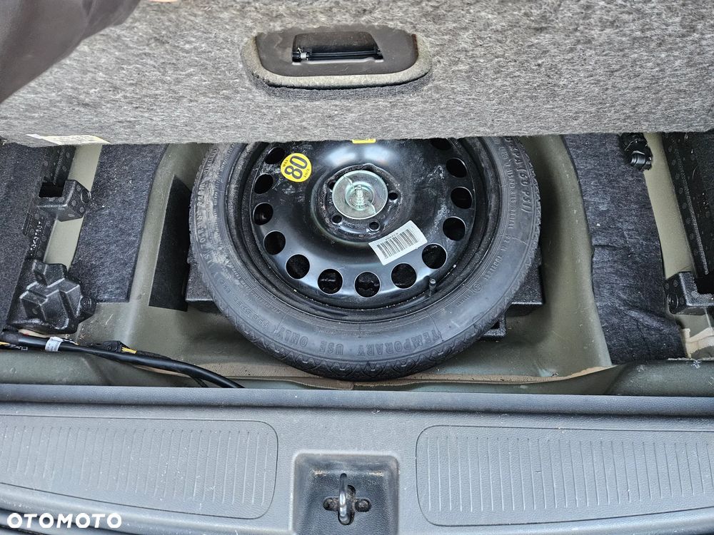 Opel Astra 1.6 D (CDTI) Dynamic - 15