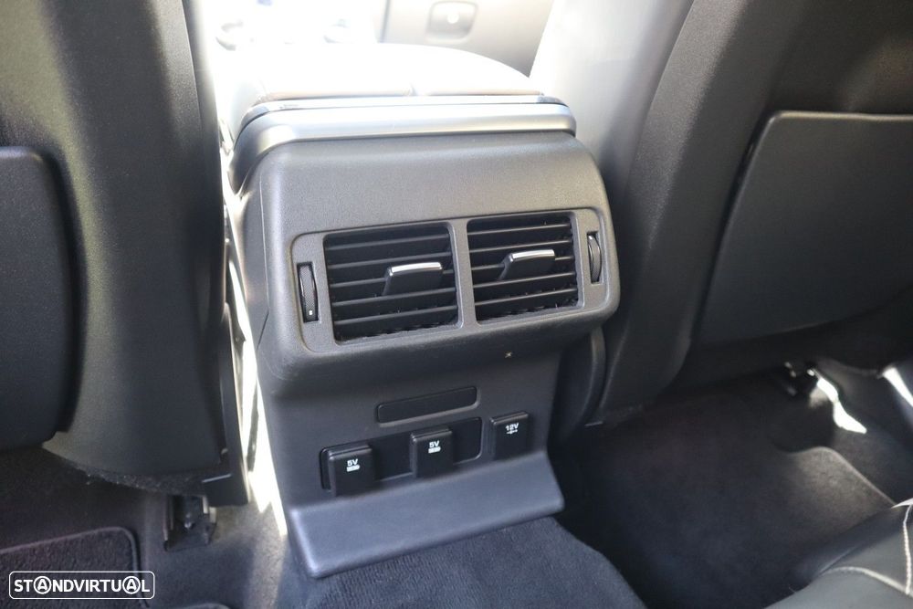 Land Rover Range Rover Velar 3.0 D R-Dynamic HSE - 38