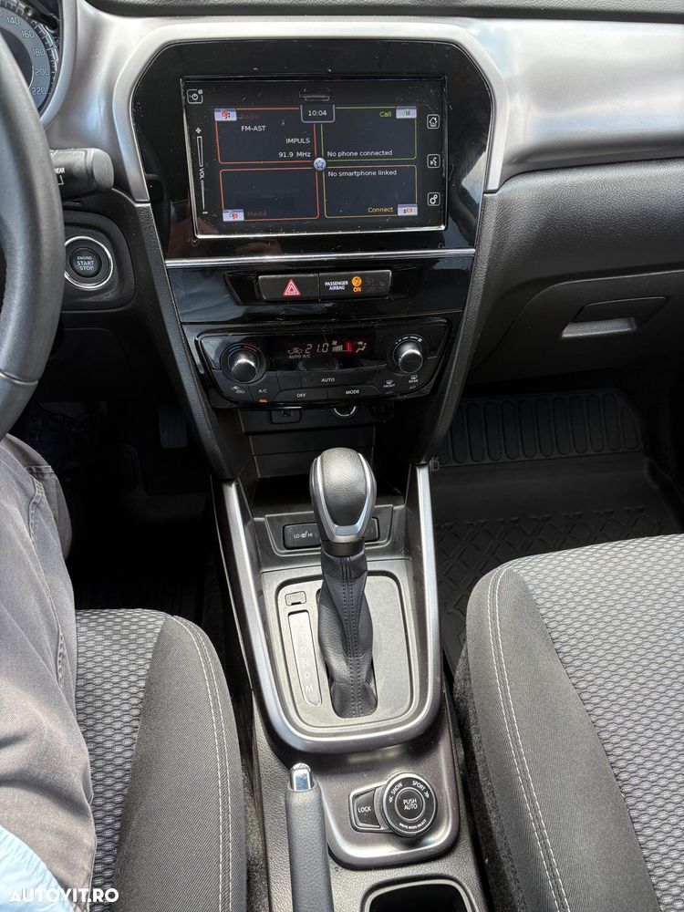 Suzuki Vitara 1.5 AllGrip HEV Passion - 10