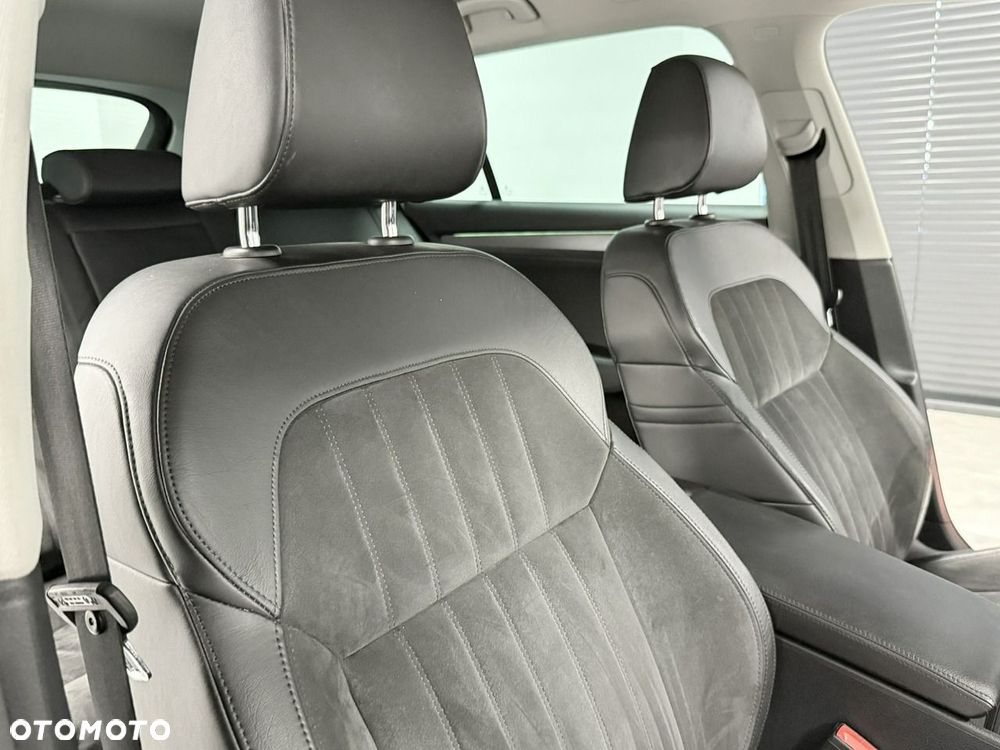 Skoda Superb 2.0 TDI DSG Sportline - 27