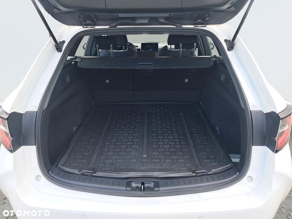 Toyota Corolla 1.8 Hybrid Comfort - 13