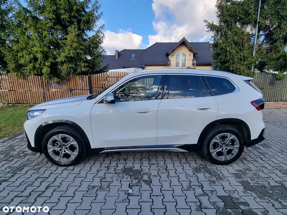 BMW X1 sDrive18i xLine - 12
