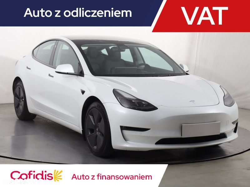 Tesla Model 3 - 1