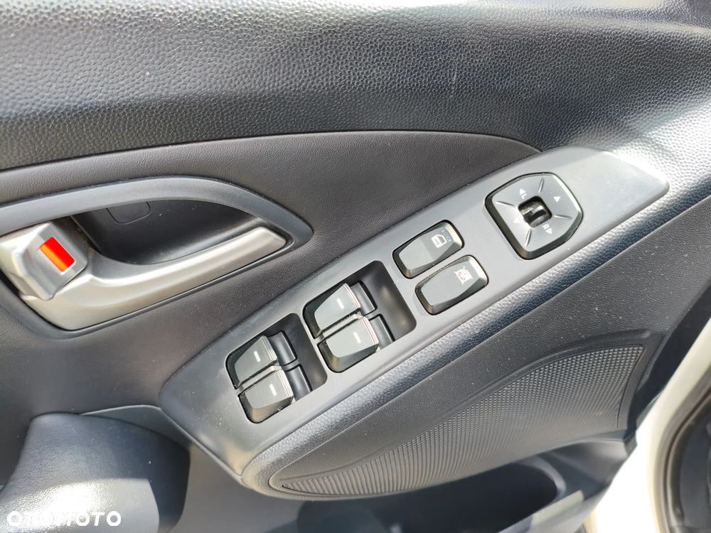 Hyundai ix35 1.6 2WD Trend - 19