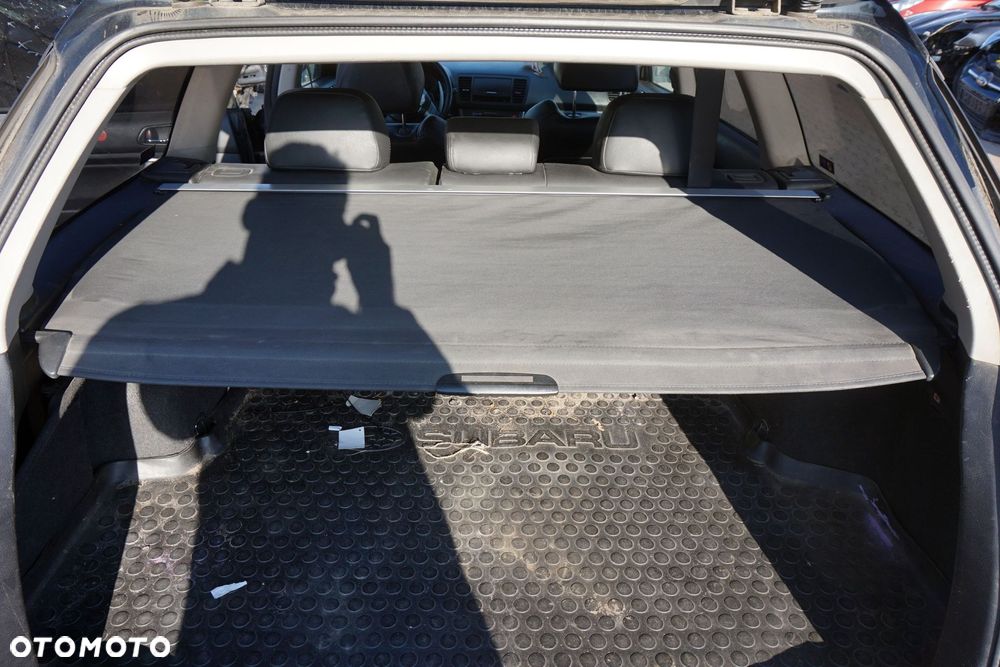 ROLETA BAGAŻNIKA LEGACY IV BL LIFT KOMBI 65550AG040JC SUBARU 2006-2009 - 1