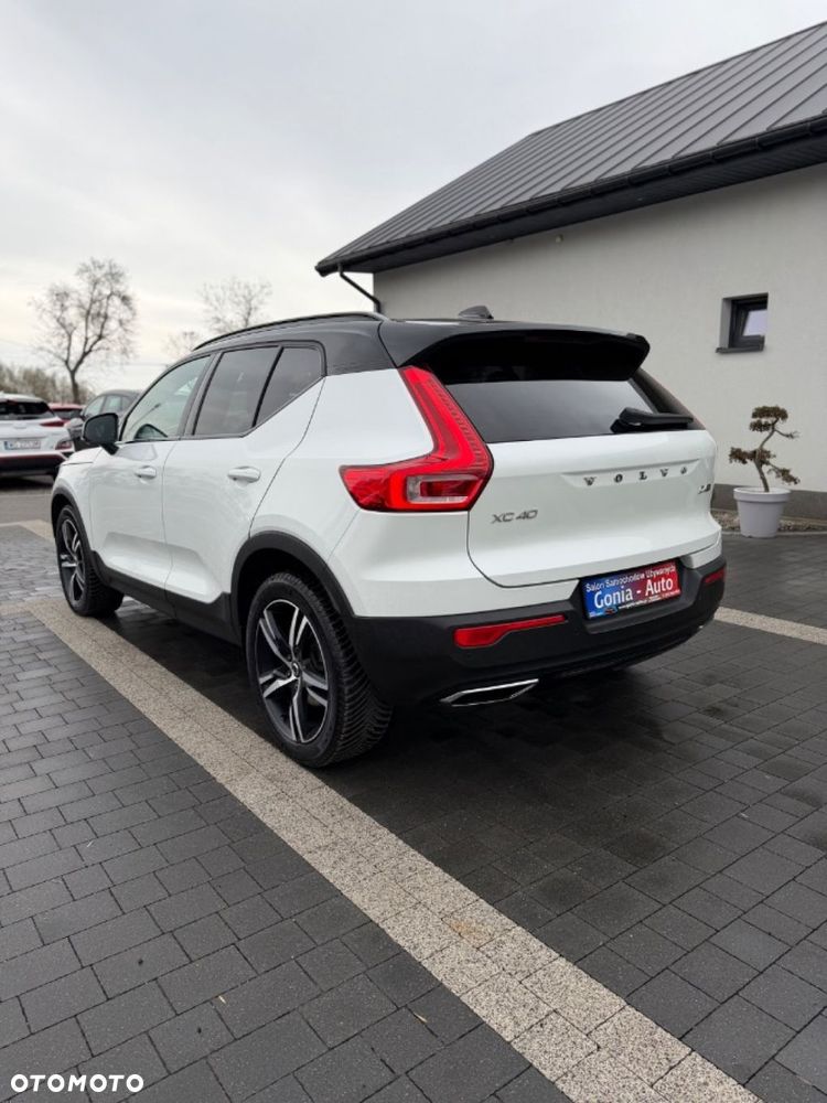 Volvo XC 40 - 9