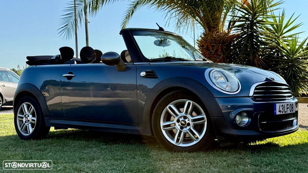 MINI Cabrio Cooper D - 3