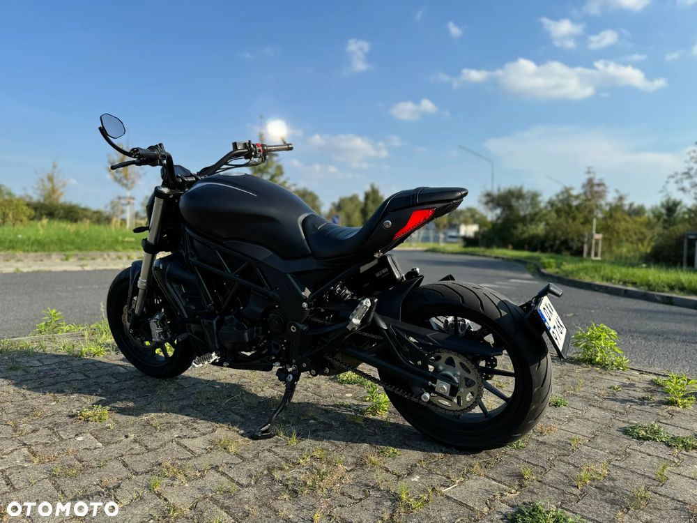 Benelli 502 C - 1