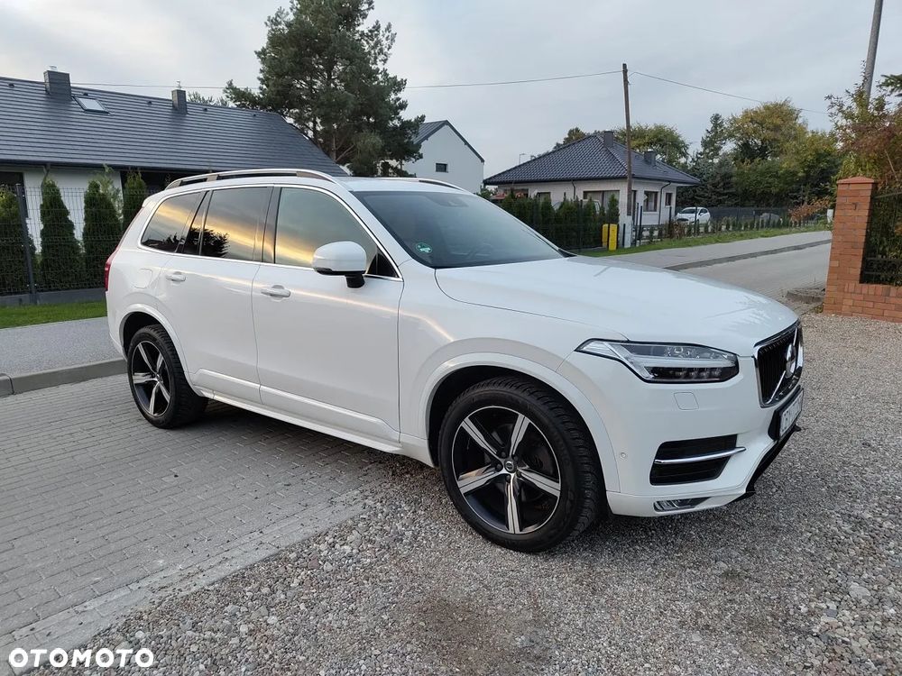 Volvo XC 90 - 32