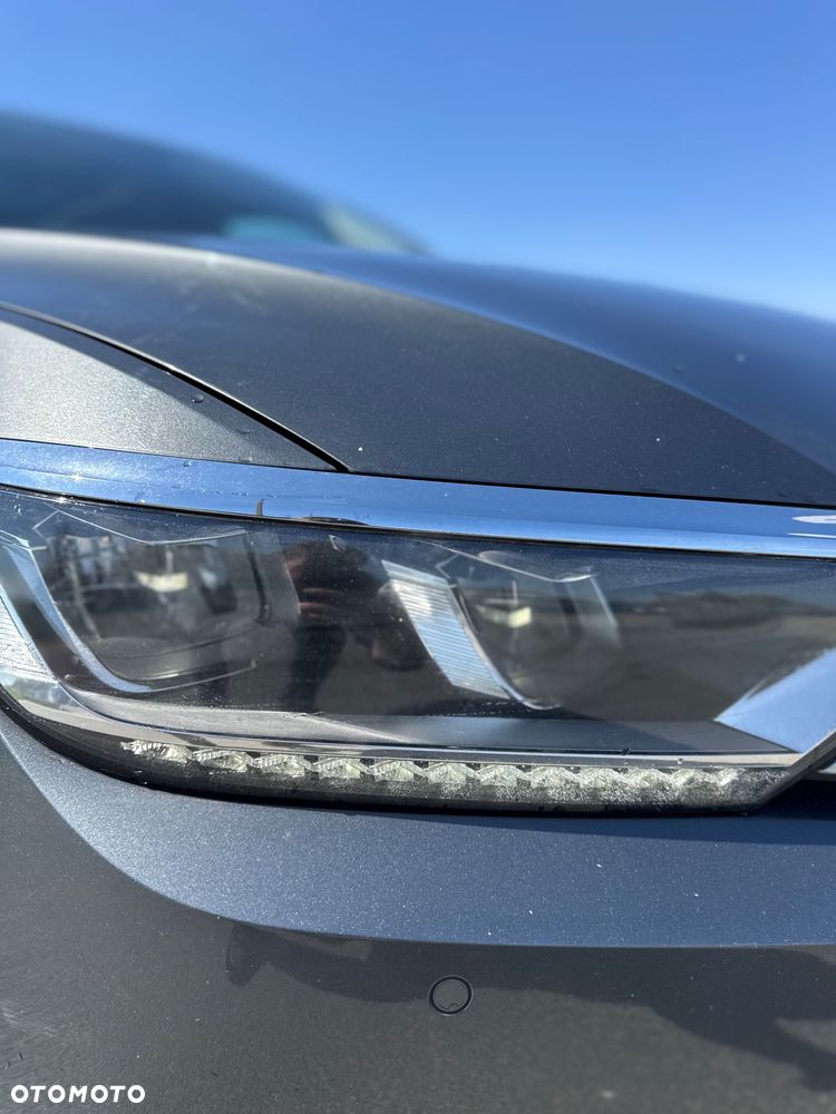 Volkswagen Passat 2.0 TDI (BlueMotion Technology) Highline - 15