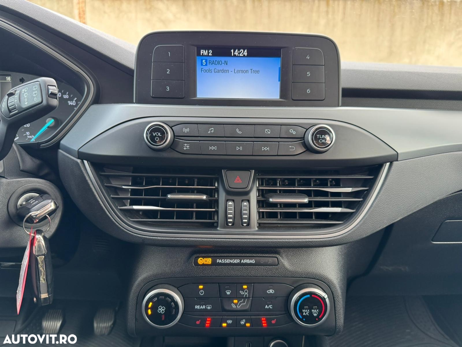 Ford Focus 1.0 EcoBoost Start-Stopp-System TREND - 10