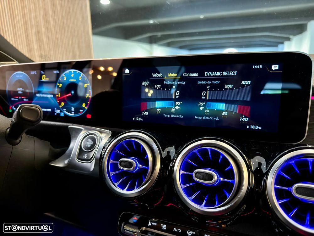 Mercedes-Benz GLB 35 AMG 4Matic - 28
