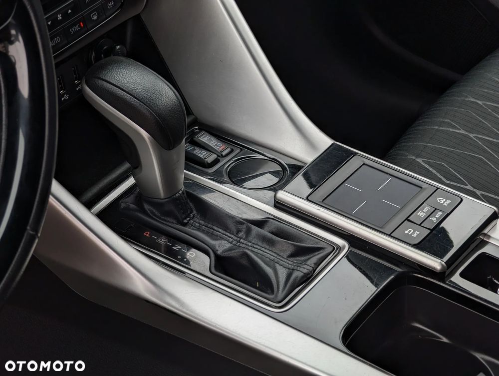 Mitsubishi Eclipse Cross 1.5 T-MIVEC 2WD CVT Diamant+ - 17