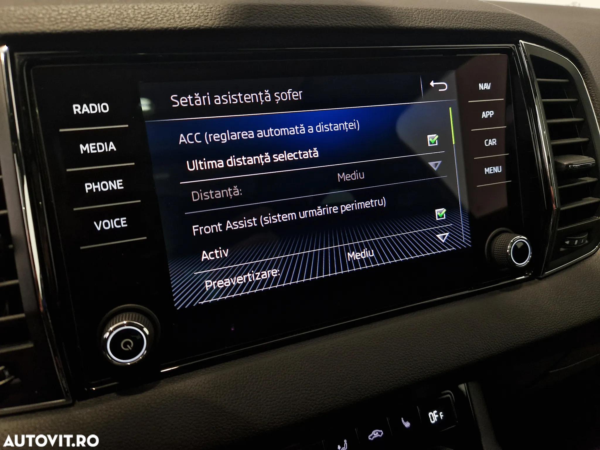 Skoda Karoq 2.0 TSI 4X4 DSG Sportline - 21