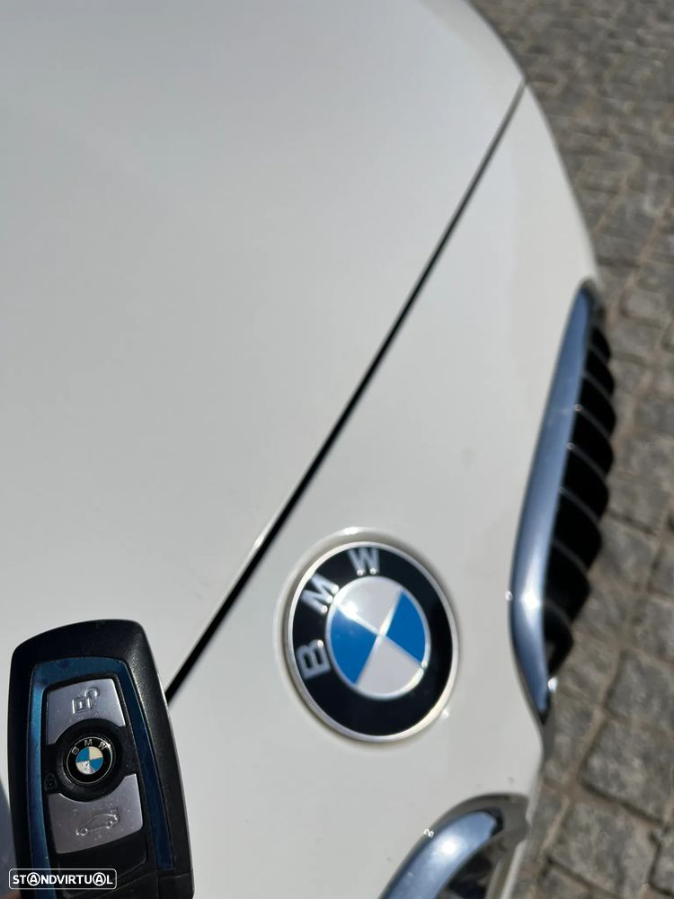 BMW 116 d Pack M - 17