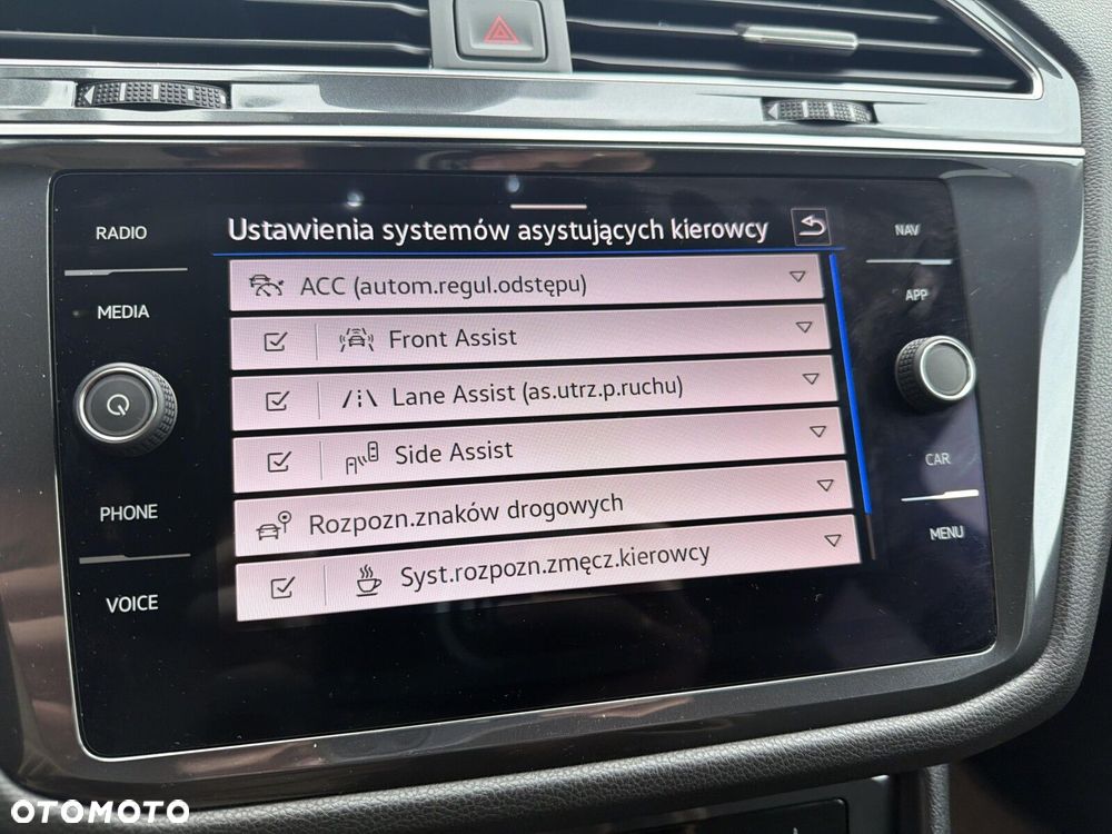 Volkswagen Tiguan Allspace - 22