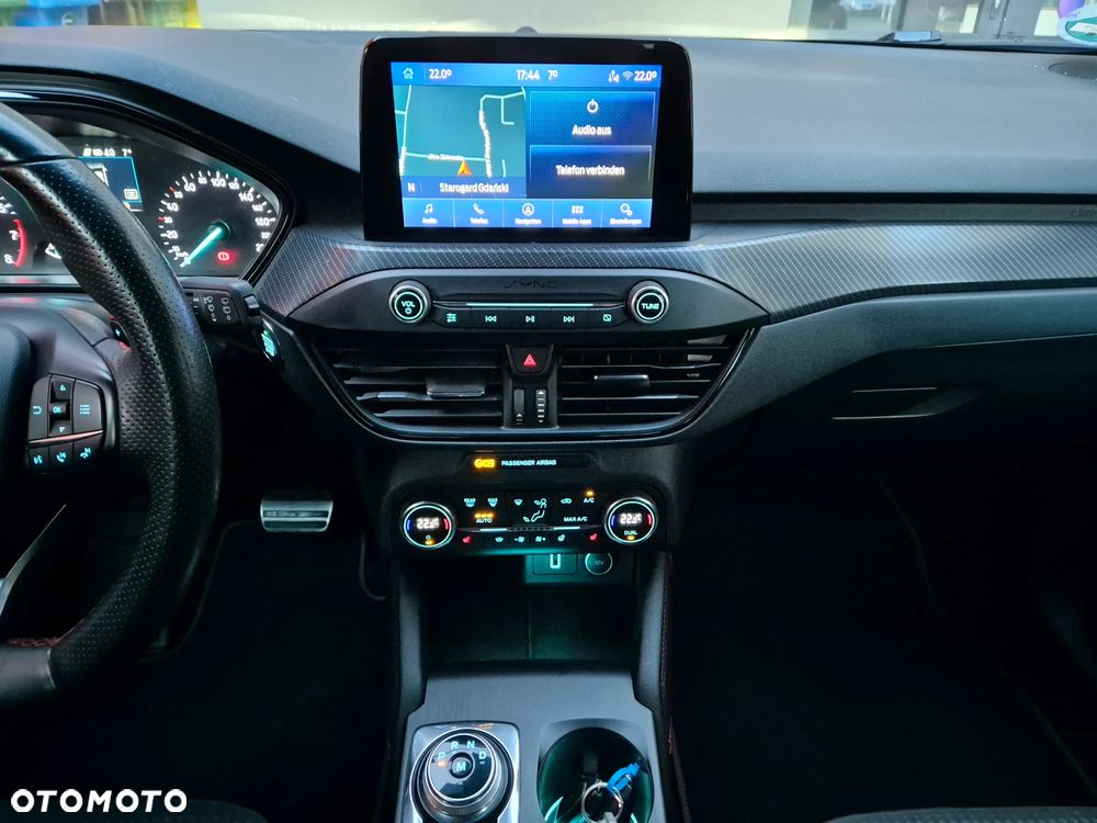 Ford Focus 1.5 EcoBoost Start-Stopp-System ST-Line - 29
