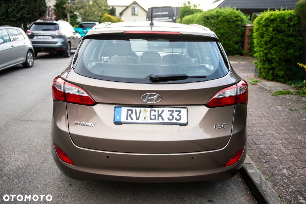Hyundai i30 1.6 Comfort - 6