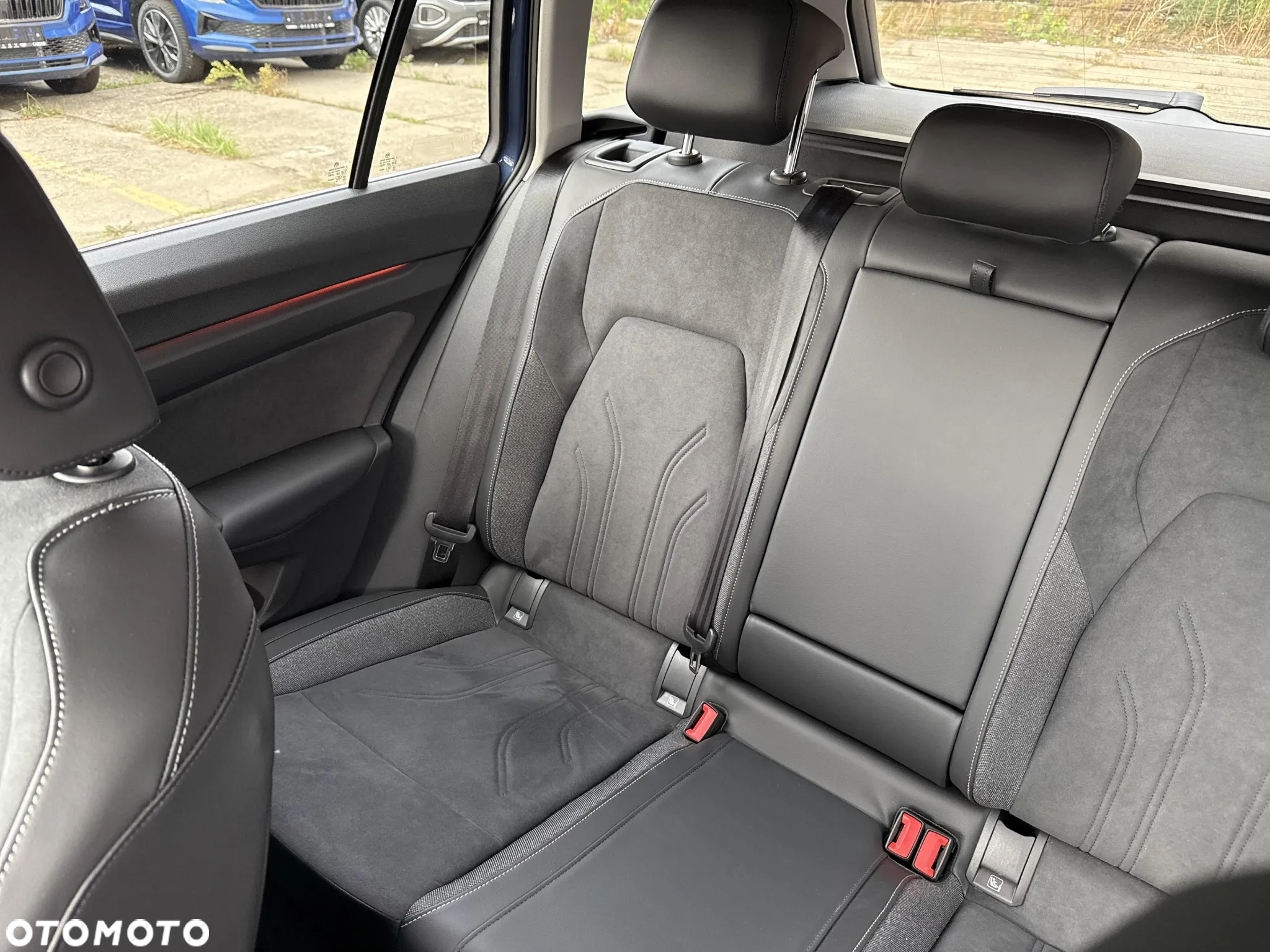 Volkswagen Golf - 21