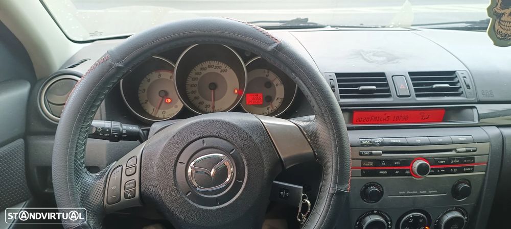 Mazda 3 Hatchback MZR 1.6 CD Comfort - 4