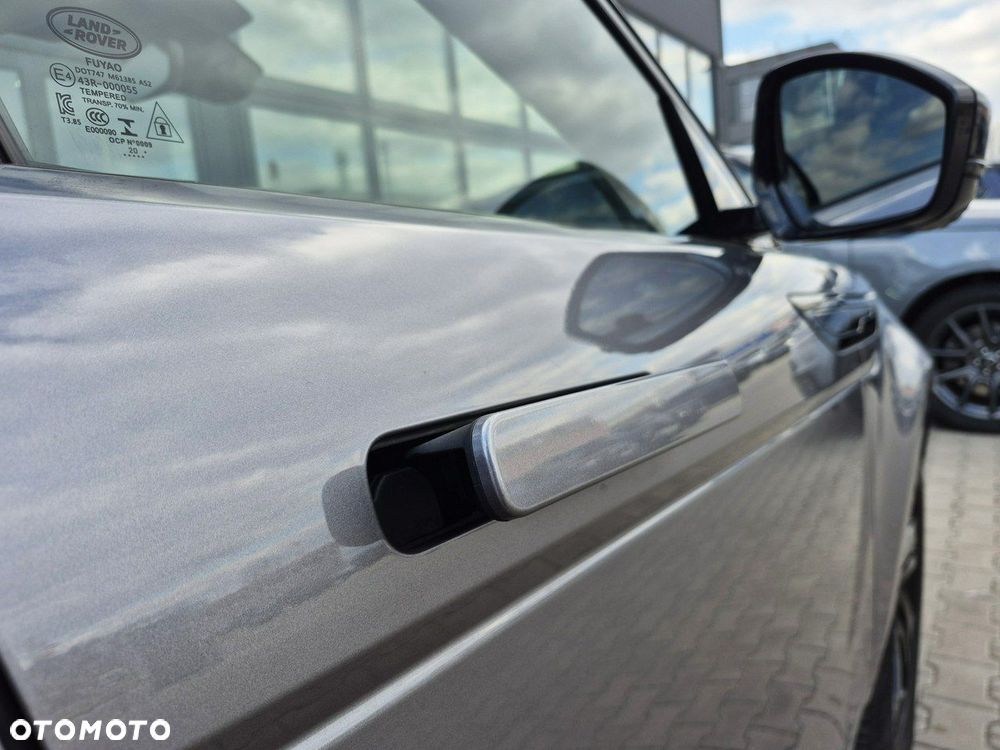 Land Rover Range Rover Evoque - 17