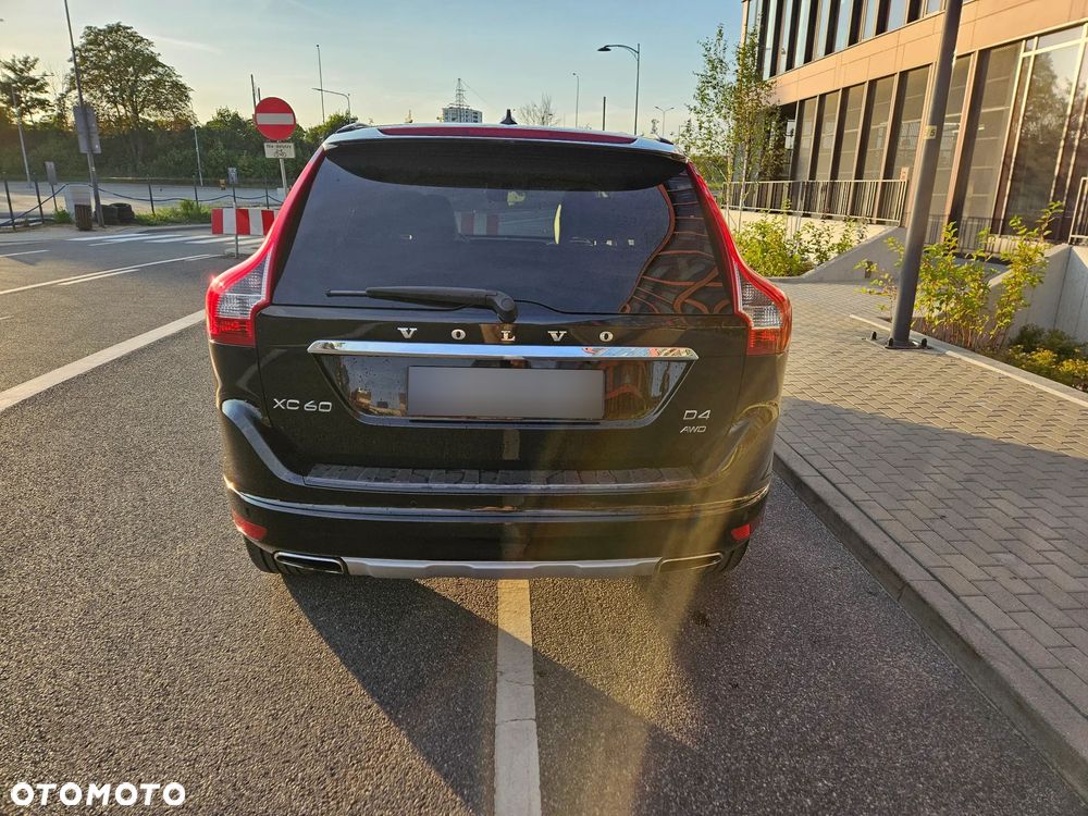 Volvo XC 60 D4 AWD Summum - 4