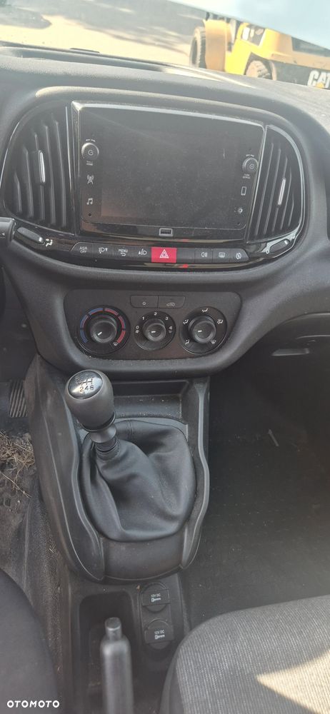 Fiat DOBLO - 22