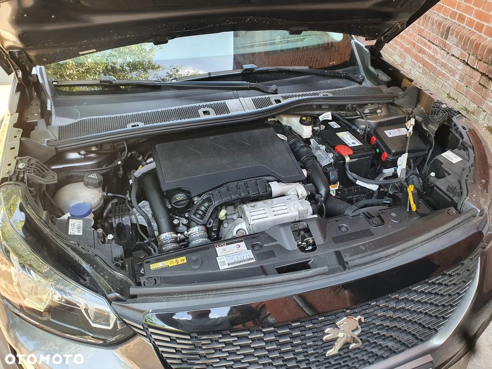 Peugeot 2008 PureTech 130 Allure Pack - 27