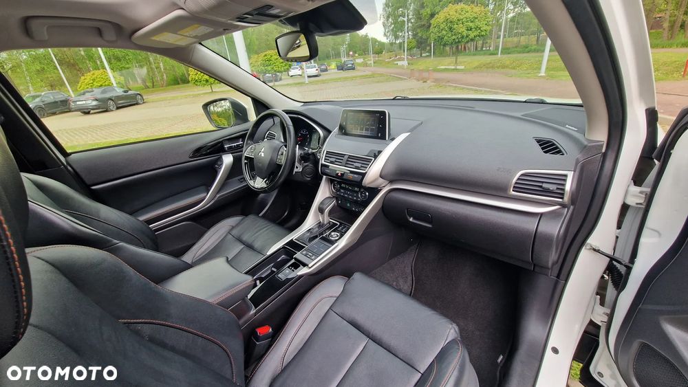 Mitsubishi Eclipse Cross 1.5 T-MIVEC ClearTec CVT 4WD Diamant Edition Plus - 22