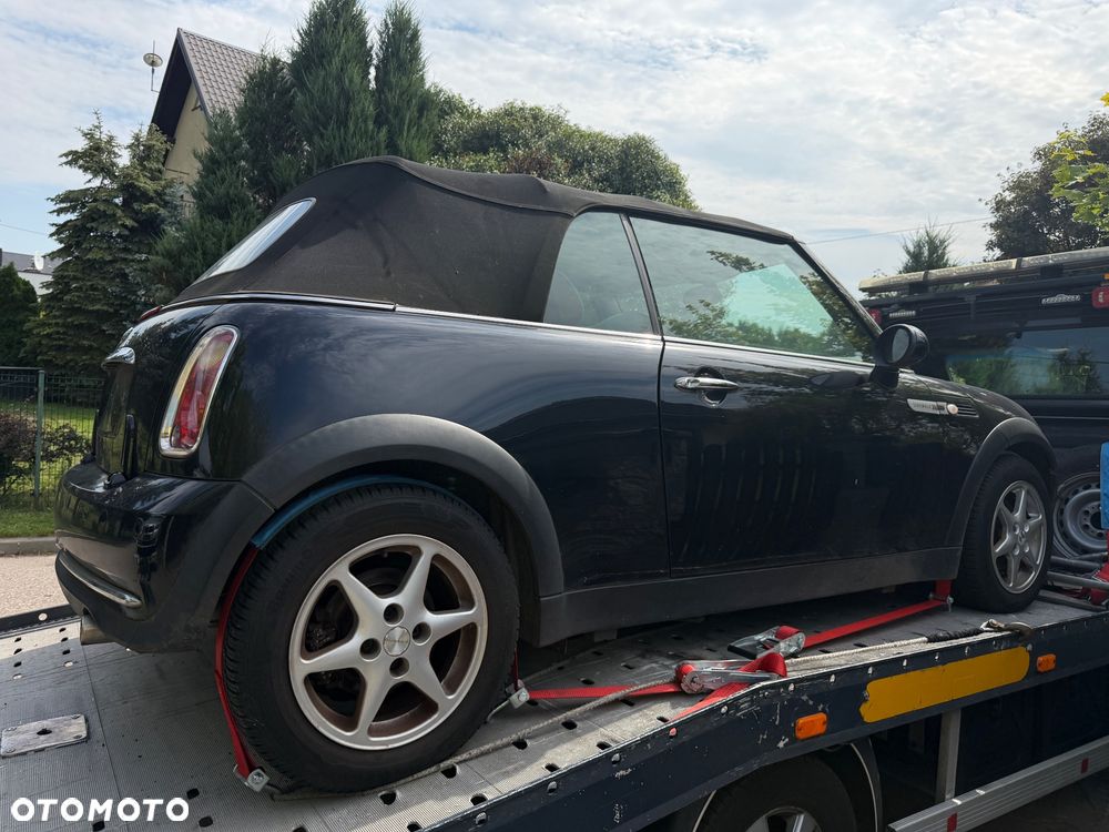 MINI Cooper Sidewalk - 2