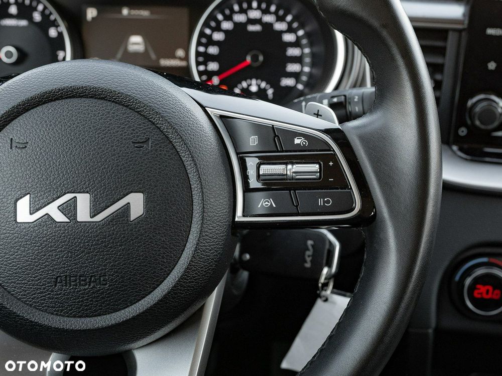 Kia Ceed 1.5 T-GDI M DCT - 16