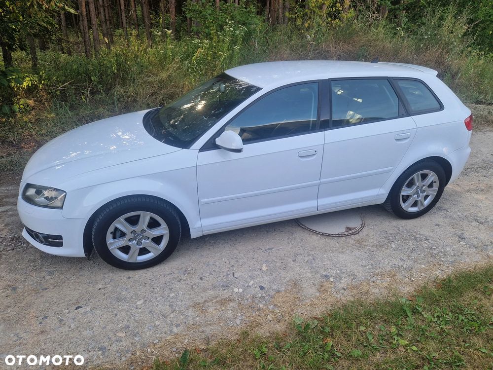 Audi A3 Sportback 2.0 TDI DPF Ambition - 1